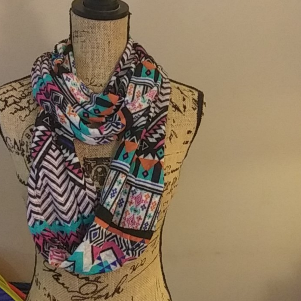 The "perfect" Art scarf